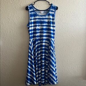 LuLaRoe Blue and White Casual Sleeveless Midi Dress